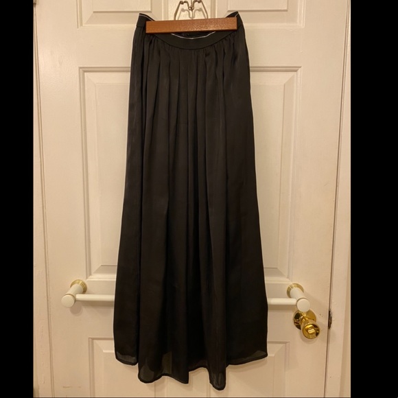 Satin midi skirt by “Propoganda” from the Vancouver boutique, Plenty - Picture 1 of 3